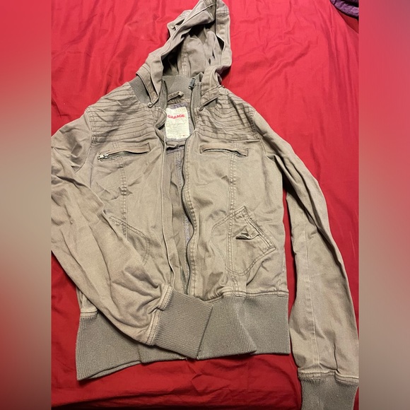 Garage jacket - Picture 1 of 1